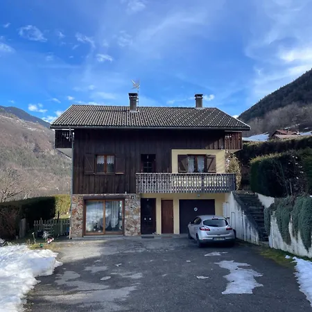 Les Lurins Chalet