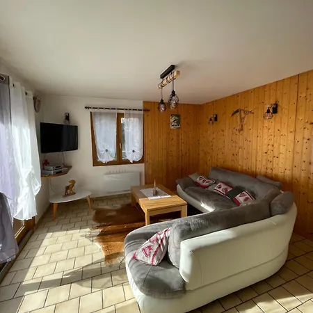 Les Lurins Chalet *