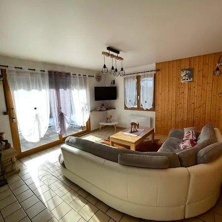 Chalet Les Lurins *