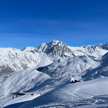 Chalet Les Lurins